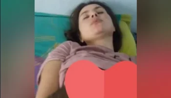 Çekme Utanıyorum Diyen Üniversiteli