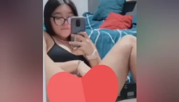 Gözlüklü Seksi Hatun