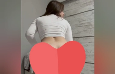 Harika Fizikli Hatun