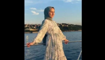 Türbanlı Evli Çift