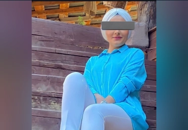 Türbanlı Güzel 2