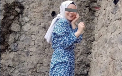 Türbanlı Hatunun Resimleri