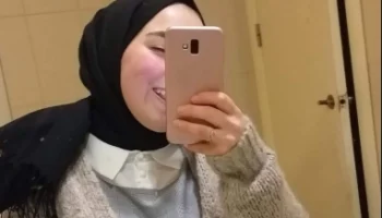 Türbanlı Kızın Videoları